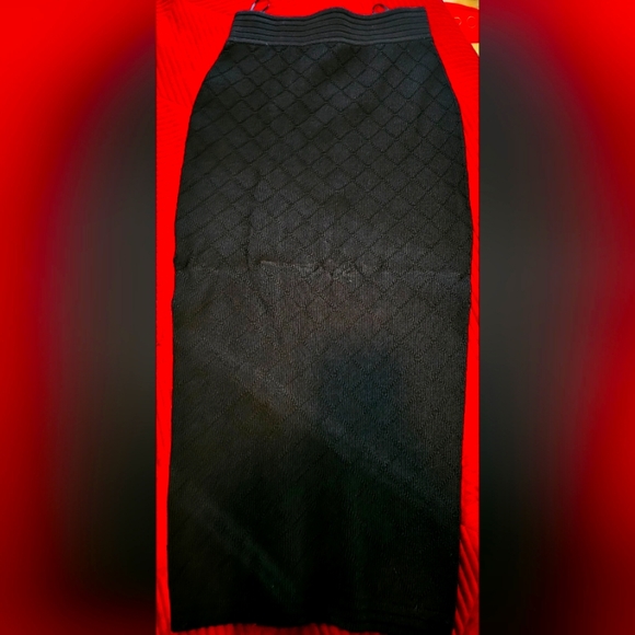 Balmain Woman Black Textured Monogram Knit Midi Skirt Size 36 (US 4-6) - Picture 4 of 12
